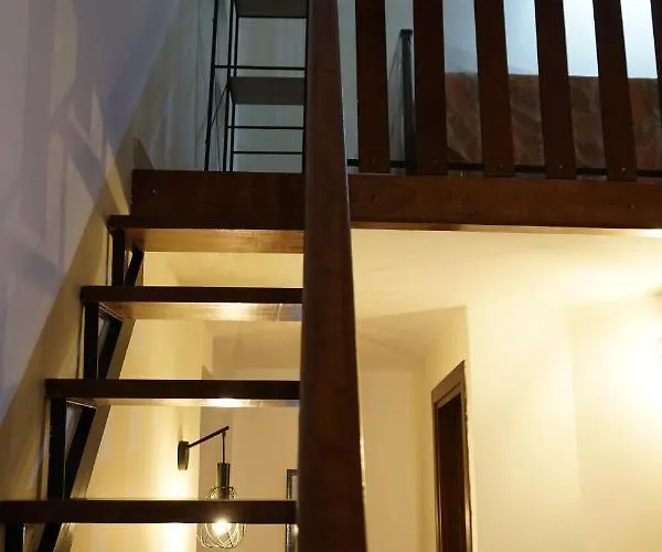 Apartamento Saila Monolocale Saturno